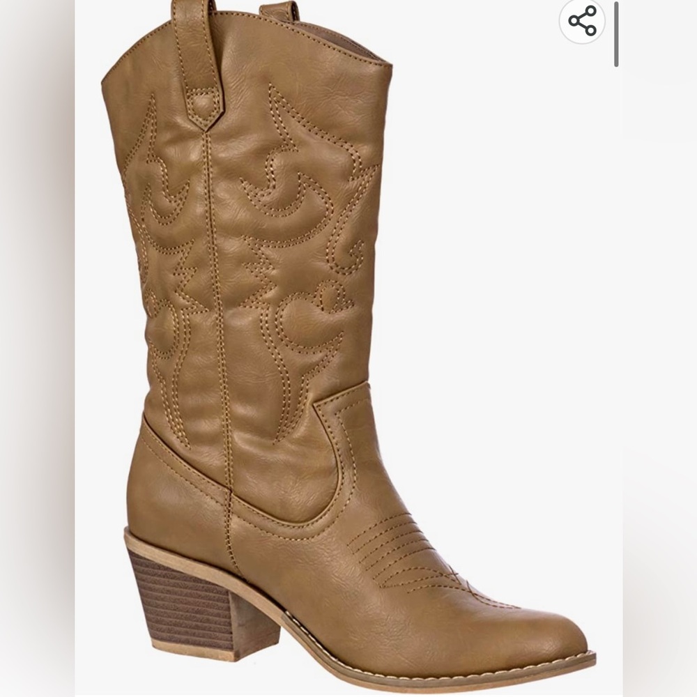 Women’s western cowboy boots brand new size 6